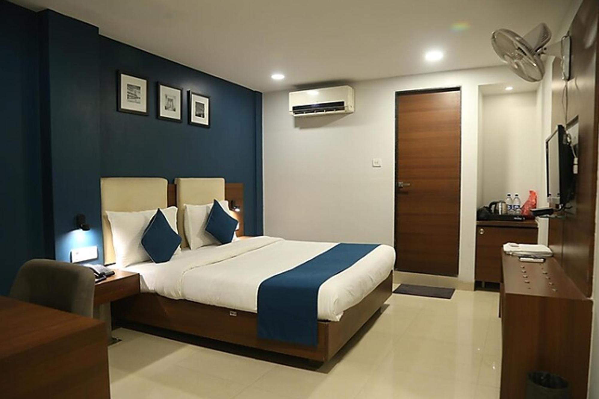 Hotel Concord Galaxy Мумбаї Екстер'єр фото