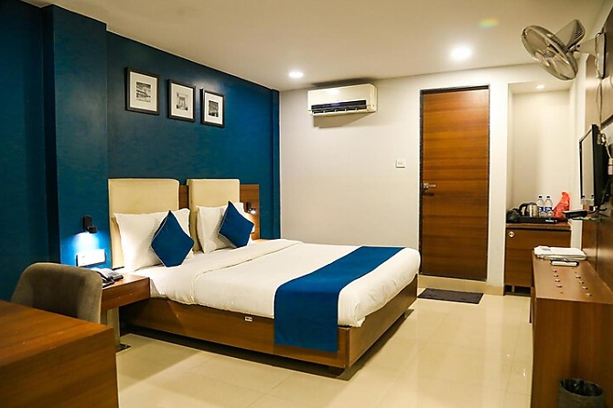 Hotel Concord Galaxy Мумбаї Екстер'єр фото