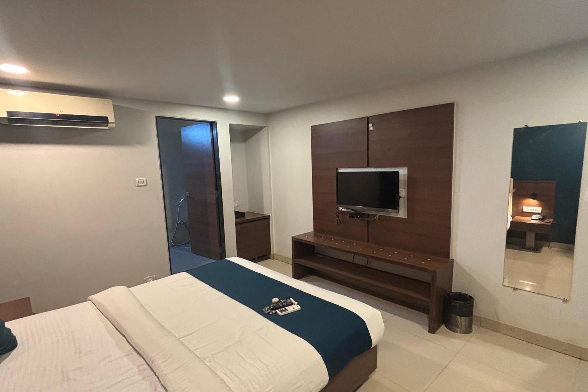 Hotel Concord Galaxy Мумбаї Екстер'єр фото