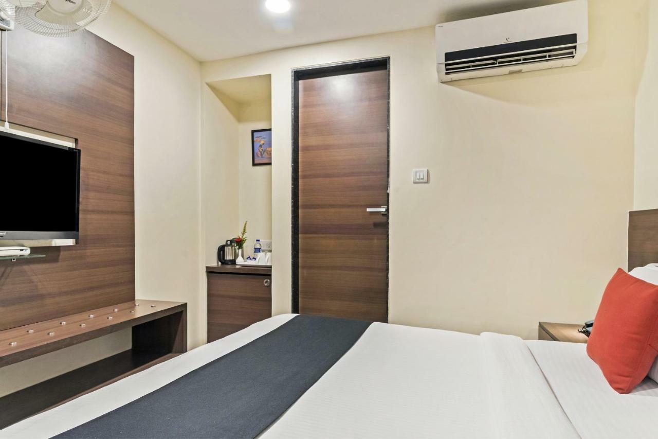 Hotel Concord Galaxy Мумбаї Екстер'єр фото