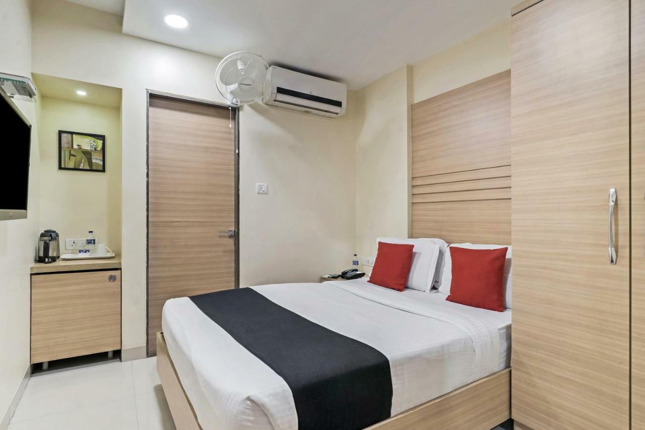 Hotel Concord Galaxy Мумбаї Екстер'єр фото